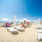 Prestige D'azur Apartament