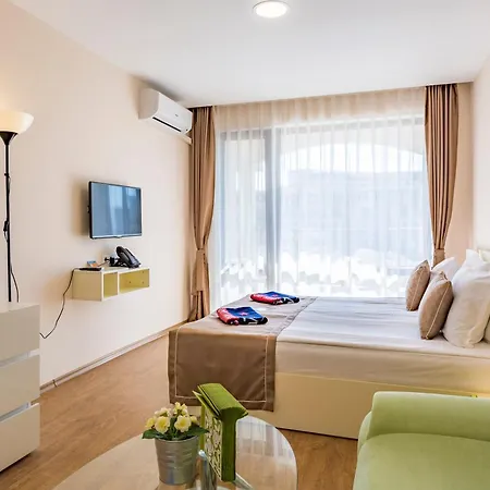 Prestige D'azur Słoneczny Brzeg